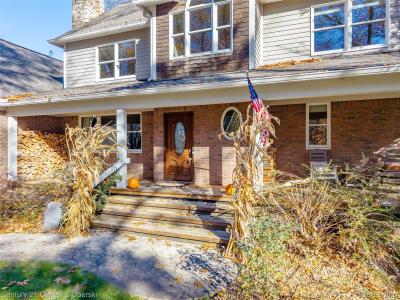 8308 Peninsular Drive, Fenton, מישיגן 48430, ארצות הברית של אמריקה