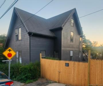 9 Brewster Street, Waterbury, Connecticut 06704, USA