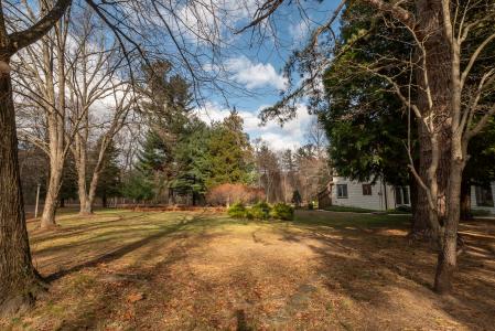 1 Derby Lane, 1204 - East Brunswick, New Jersey 08816