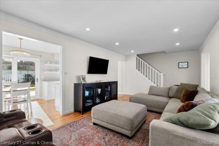 1133 Sutherland Street, Plymouth, Michigan 48170, États-Unis