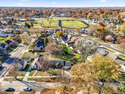 3250 Parker Street, Dearborn, 密西根州 48124, 美國