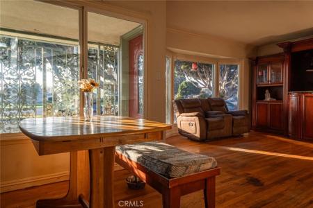 5606 Bellflower, Lakewood, California 90713