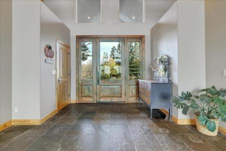 23986 Clayton Road, Grass Valley, كاليفورنيا 95949, الولايات المتحدة