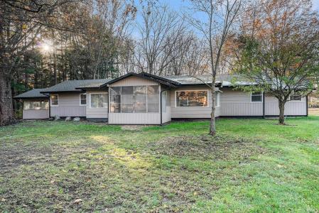 56825 Elmer Avenue, South Bend, אינדיאנה 46619, ארצות הברית של אמריקה 