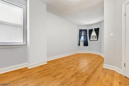 76 Lafayette Ave #3, Passaic City, ニュージャージー 07055, アメリカ合衆国