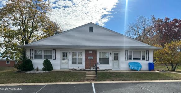 137 Azalea Drive #A, Whiting, Нью-Джерси 08759, Соединенные Штаты