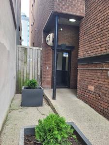 19 DUNLOP STREET W, Barrie, Ontario L4N 1A1, Canada