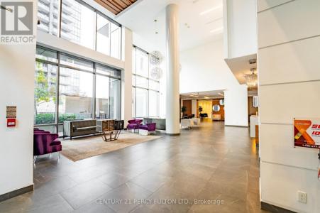 56 FOREST MANOR ROAD, Toronto (henry Farm), Ontario M2J 1M1, Canada