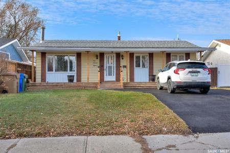 118 MCSHERRY CRESCENT, Regina, Saskatchewan S4T 7B8, CANADÁ