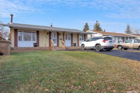 118 MCSHERRY CRESCENT, Regina, Saskatchewan S4T 7B8, CANADÁ
