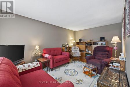 58 SCOTCHMERE CRESCENT, London South (south X), Ontario N6E 2A1, Canadá