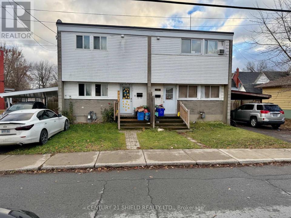 210-212 THIRD STREET EAST, Cornwall, Ontario K6H 2E2, Canadá