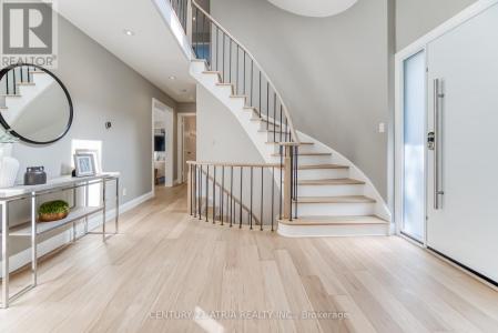 56 MAGPIE CRESCENT, Toronto (st. Andrew-windfields), 安大略省 M2L 2E5, 加拿大