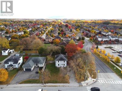 399 THE QUEENSWAY SOUTH, Georgina (keswick South), Ontario L4P 2C6, Kanada