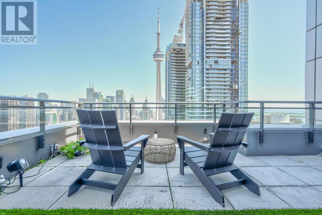 25 TELEGRAM MEWS, Toronto (waterfront Communities), Ontario M5V 3Z1, Kanada