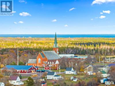 1 & 3 FISHER LANE, Tignish, Wyspa Księcia Edwarda C0B 2B0, Kanada