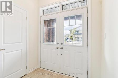 25 FERRAGINE CRESCENT, Bradford West Gwillimbury (bradford), Ontario L3Z 4J9, Canadá