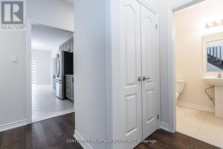 26 HUNTSWORTH AVENUE, Thorold (thorold Downtown), Ontario L2V 5G7, Kanada