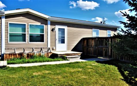 20 NOBLEFERN WAY, Sundre, Alberta T0M 1X0, Kanada