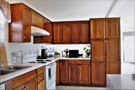 20 NOBLEFERN WAY, Sundre, Alberta T0M 1X0, Kanada