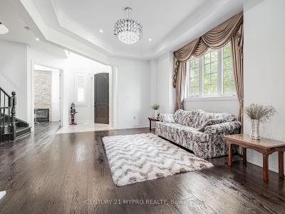 9A ANGLIN DRIVE, Richmond Hill, オンタリオ L4E 3M5, カナダ