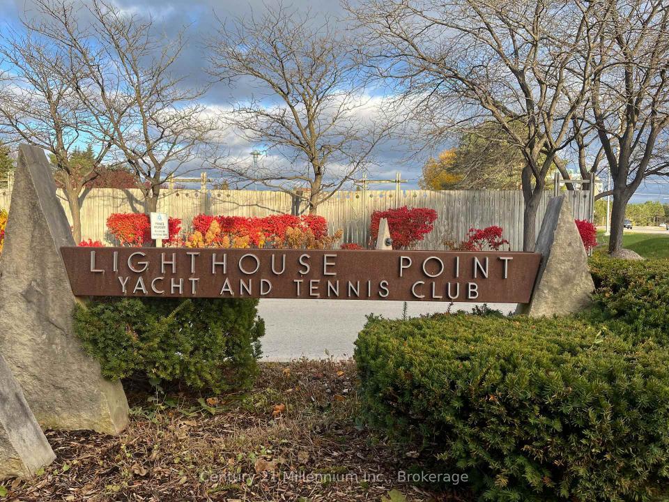 706 JOHNSTON PARK AVENUE, Collingwood, Ontario L9Y 5C7, Canadá