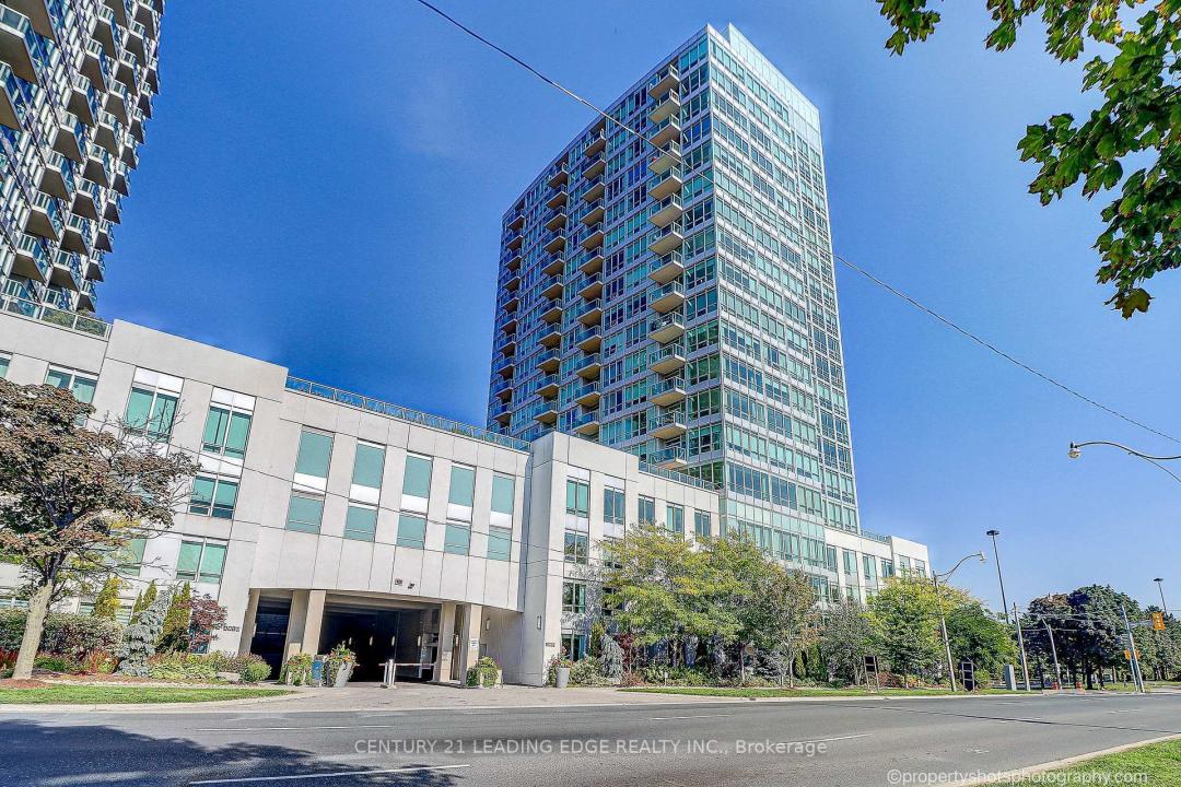 1900 LAKE SHORE BOULEVARD W, Toronto, Ontario M6S 1A4, Canada