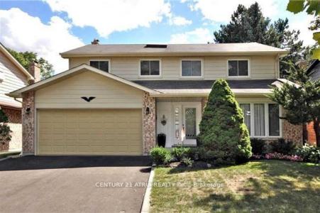 210 CENTRE STREET W, Richmond Hill, Ontario L4C 5K1, Canadá