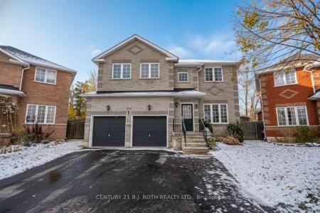 113 LIVIA HERMAN WAY, Barrie, Ontario L4M 7K5, Canada