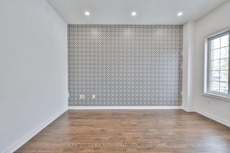 113 LIVIA HERMAN WAY, Barrie, 安大略省 L4M 7K5, 加拿大