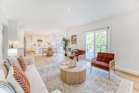 56 MAGPIE CRESCENT, Toronto, Ontario M2L 2E5, Canada