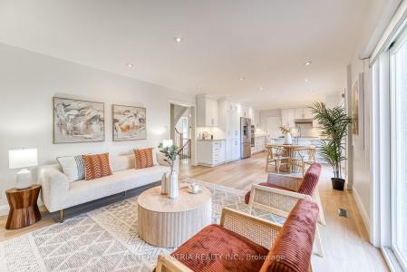 56 MAGPIE CRESCENT, Toronto, Ontario M2L 2E5, Canada