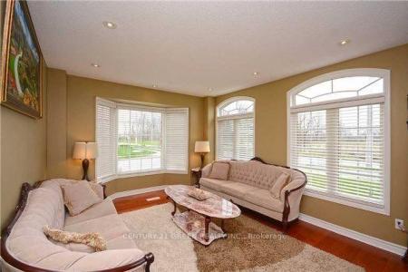 1046 FREEMAN TRAIL, Milton, Ontario L9T 5T3, Canadá