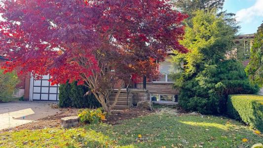 122 RIFLE RANGE ROAD, Hamilton, Ontario L8S 3B6, Canada