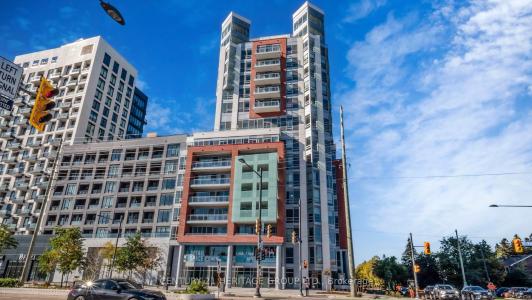 8888 YONGE STREET N, Richmond Hill, Ontario L4C 6Z1, CANADÁ