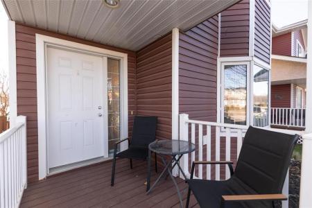 6 ASHFORD LANE, Steinbach, Manitoba R5G 0C1, Canada