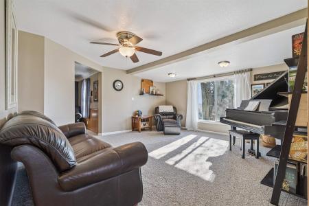 1671 Jamestown Avenue, Independence, Iowa 50644, Estados Unidos