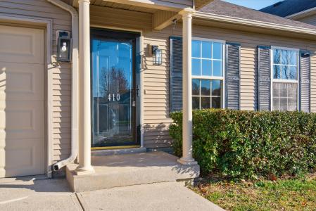 410 Wellington Way, Winchester, Kentucky 40391