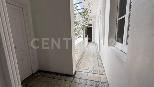 Abraham Gonzalez 116,, Cuauhtémoc, Ciudad De México 06600, México