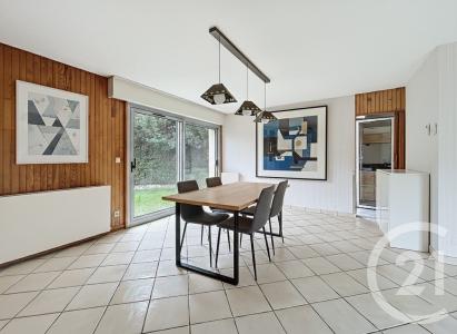 Richardmenil, Lorraine 54630, Fransa