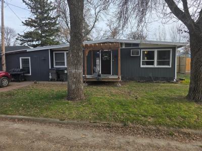 332 3rd Street, Campbell, Minnesota 56522, USA