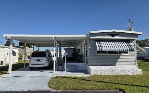 841 Winterest Drive, North Fort Myers, Florida 33917, USA