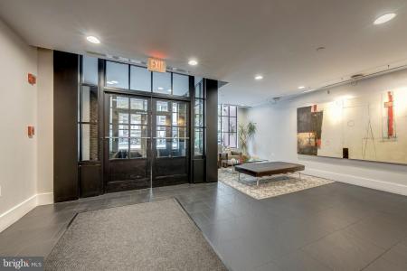 1600 Clarendon Boulevard Unit# W108, Arlington, Вирджиния 22209, Соединенные Штаты