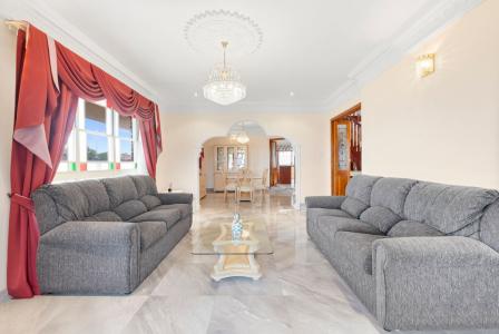 8 Cormorant Avenue, Hinchinbrook, NSW 2168, Australia