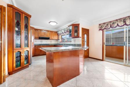 8 Cormorant Avenue, Hinchinbrook, NSW 2168, Australia