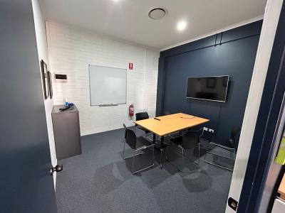 4/564 Esplanade, Urangan, QLD 4655, Australia