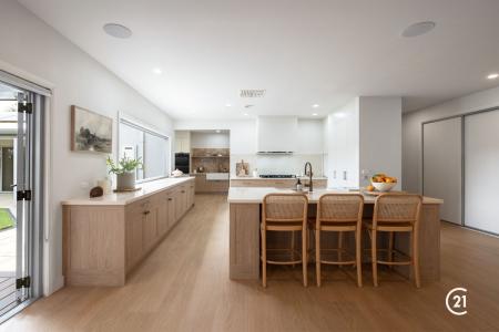 9 Wharparilla Drive, Echuca, VIC 3564, Australia