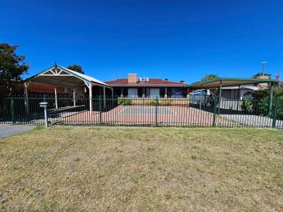 49 Stead Street, Maddington, WA 6109, Australie