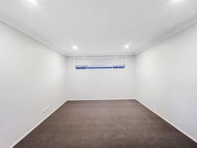 19 Jennings Cres, Spring Farm, NSW 2570, Australia