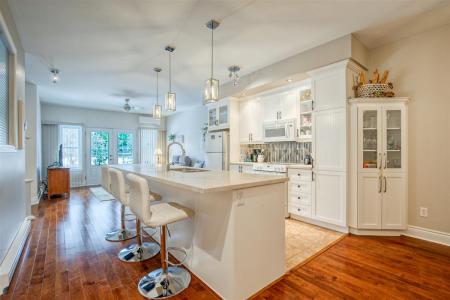 202  Rue de la Rivière, Bedford - Ville, 魁北克省 J0J 1A0, 加拿大